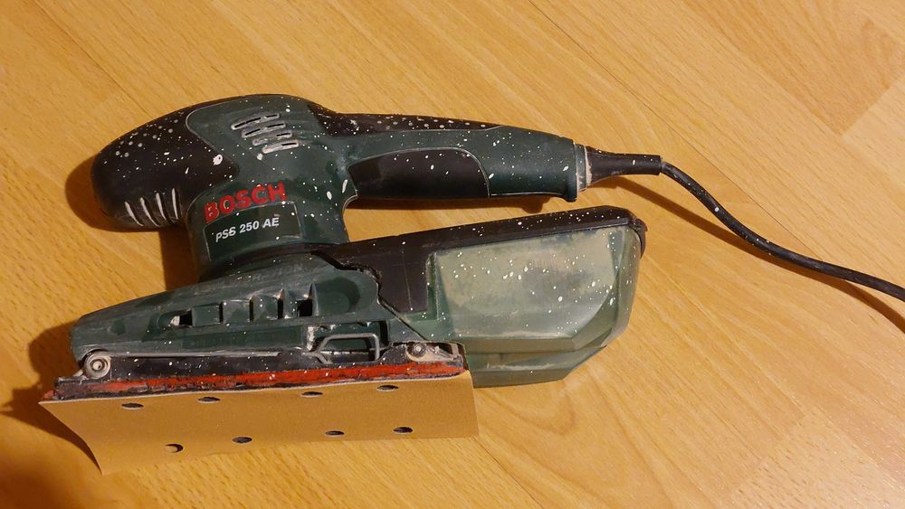 Bosch PSS 250 AE szlifierka oscylacyjna