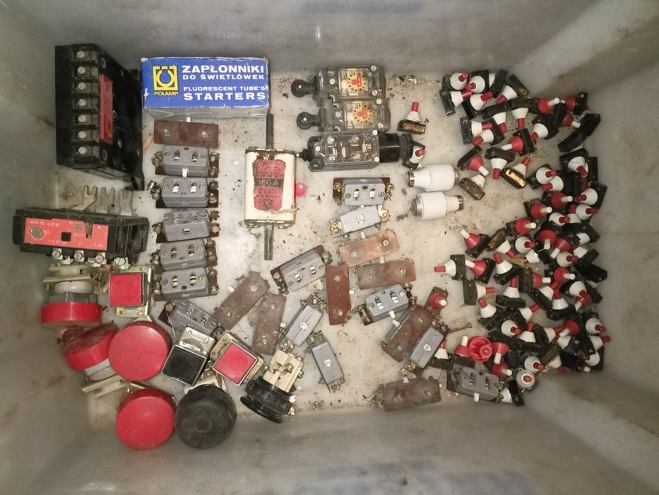 Styczniki włączniki