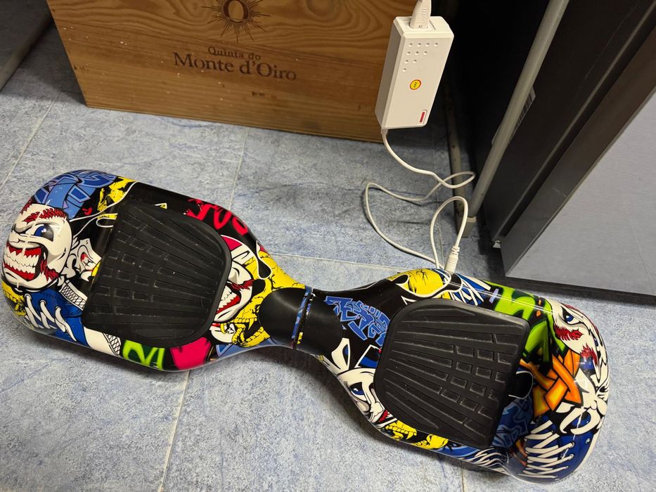 Hoverboard usado poucas vezes com carregador