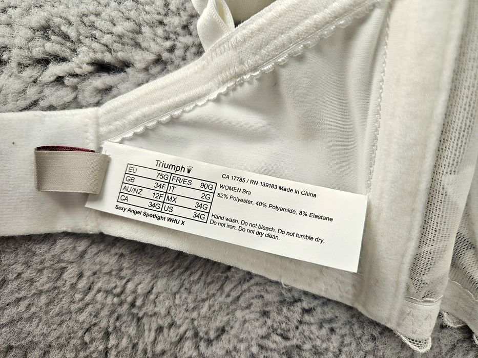 Biustonosz usztywniany push-up Triumph Sexy Angel 75G biały