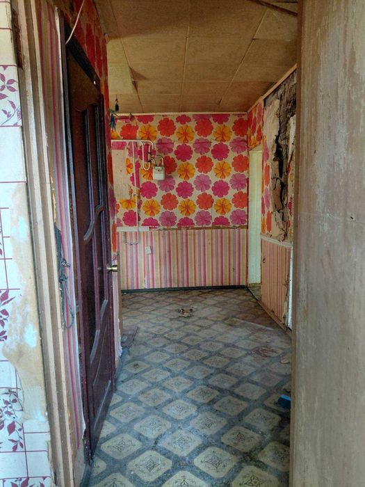 + Продам часть дома ул. Степная р-н дет.поликлиники 9800 дол.