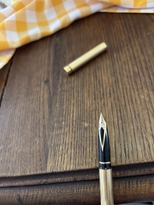 Caneta ouro sheaffer