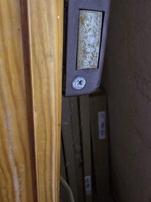 Drzwi wejściowe 80 lewe drewno