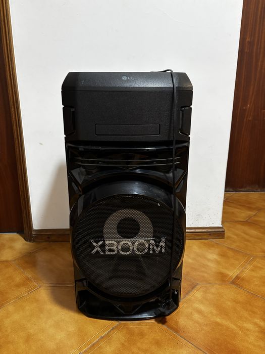 Coluna Bluetooh  LG XBOOM ON5