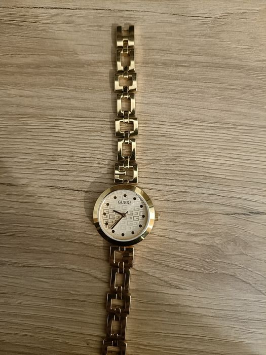 Zegarek Guess stan idealny