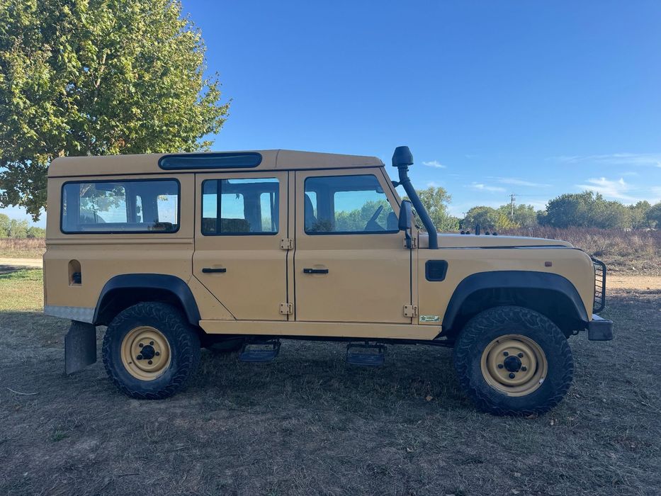 Land Rover Defender 110 2.5 TDi Metal Top foto 5