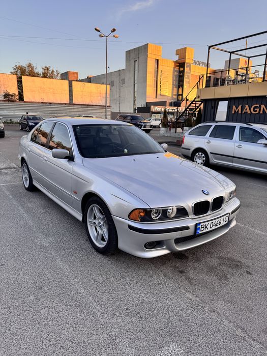 Продам бмв е39 m57