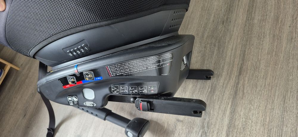 Fotelik samochodowy joie