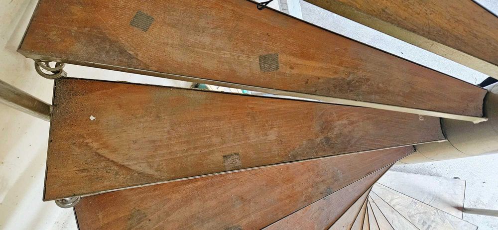 Schody spiralne kręcone przemysłowe/warsztatowe