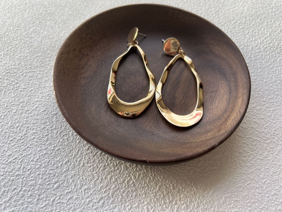 brincos novos e bonitos