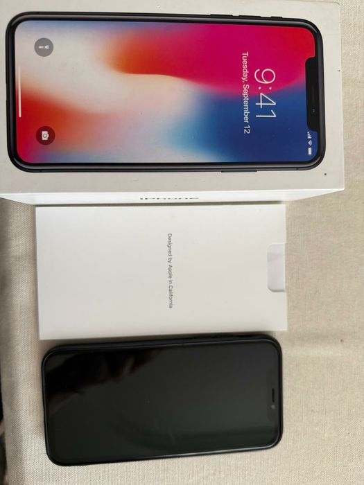 Продається Apple iPhone X на 256 ГБ у хорошому стані.
Телефон доглянутий, акуратно використовувався.
Усі основні функції працюють.

Пам’ять: 256 ГБ.