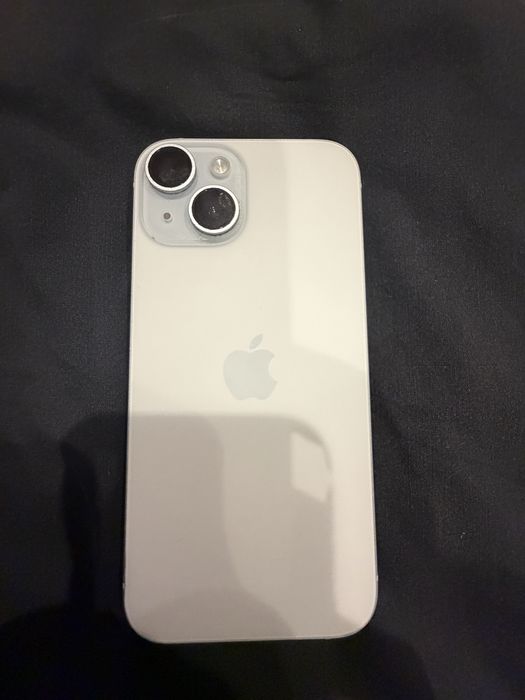 Iphone 15 128gb.