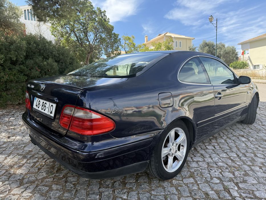 Mercedes-Benz CLK 200 Automático + GPL