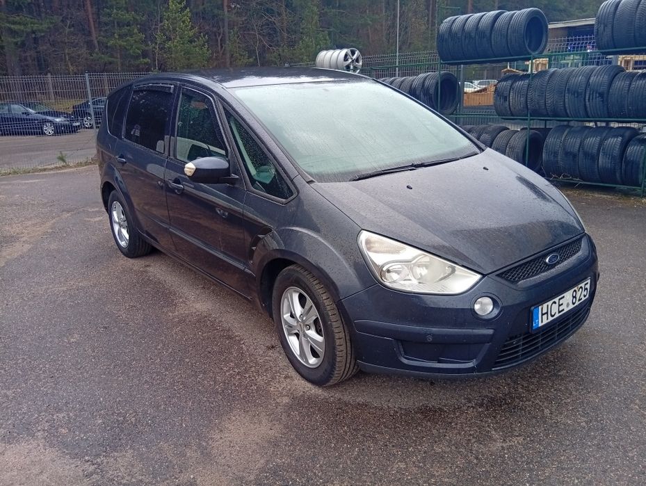 Ford S-max нерозмитнена