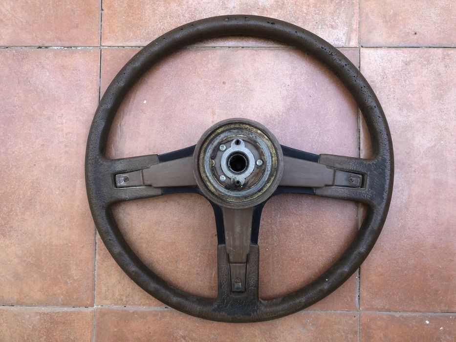 Volante Nissan Patrol 160