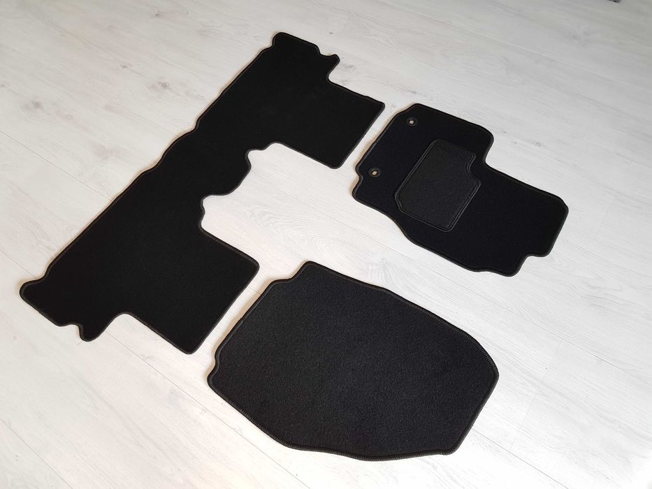 Dywaniki Welurowe FORD GALAXY S-MAX  06-15 Idealnie Dopasowane Stopery
