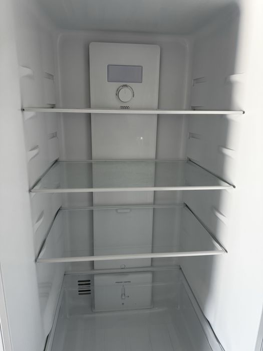 Frigorifico Kunft - No Frost - 253L