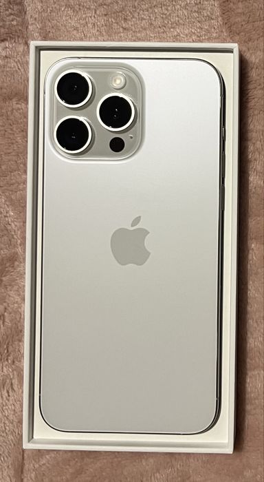 Iphone 15 pro max com garantia