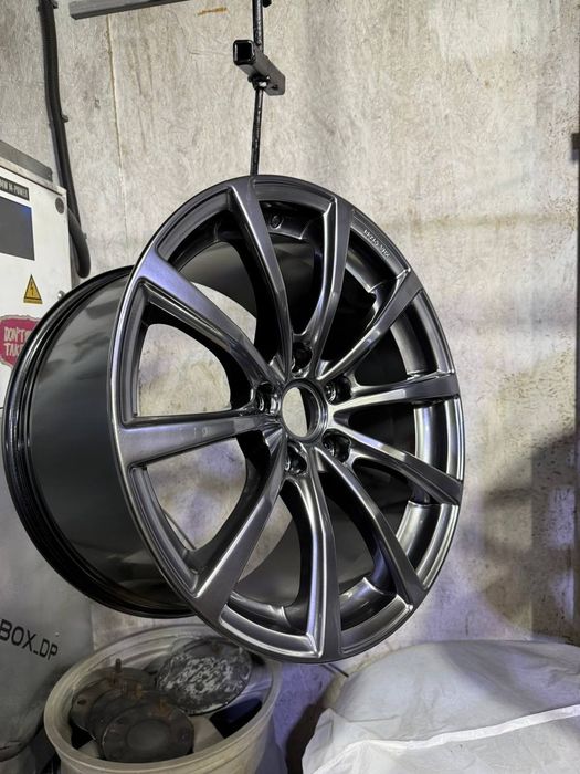 Диски разноширокие  R19 5×130 Ц.О 71.5 перед 8j зад 11j