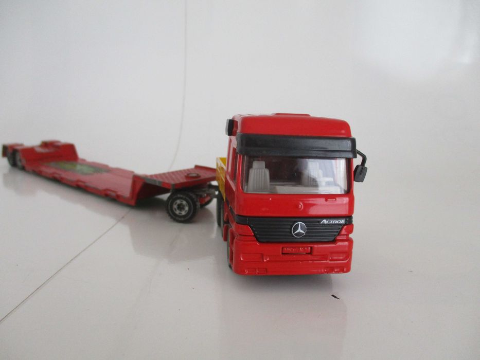 Miniaturas CAMIÃO SIKU