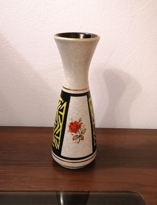 Wazonik z różą 20 cm