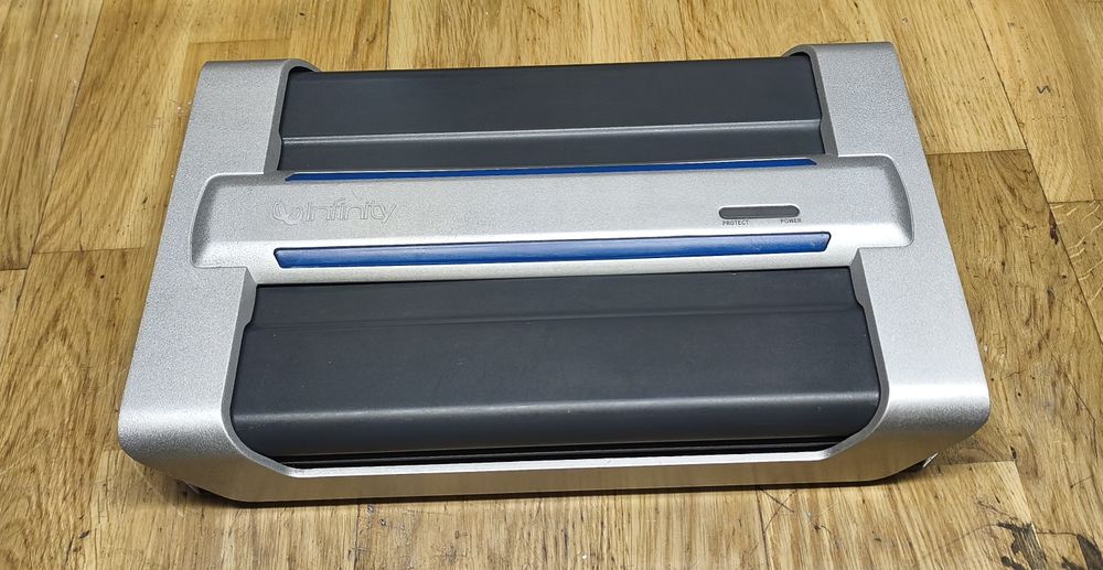 Wzmacniacz Infinity Reference 475a Klasa AB 4/3/2 kanały hi end