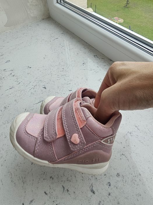 Черевички для дівчинки