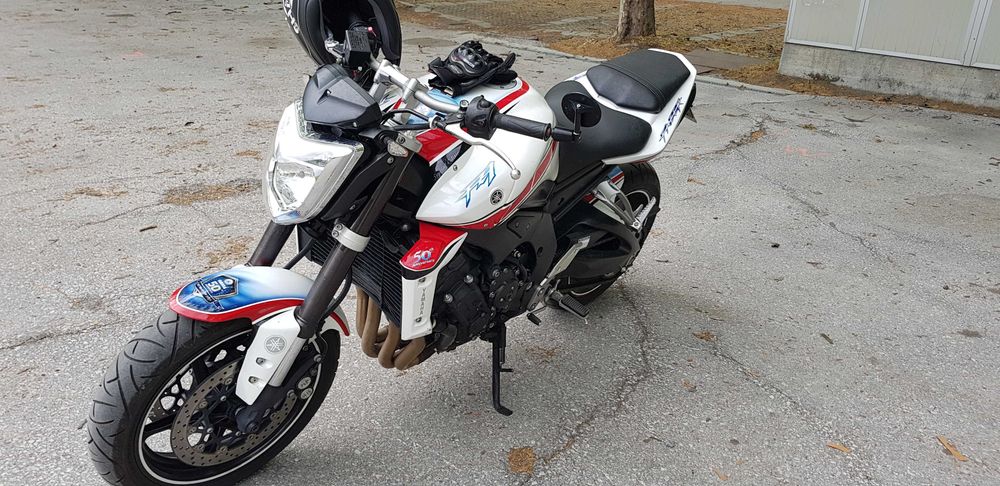 Yamaha fz1n como nova