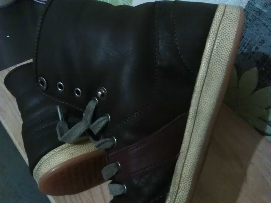 Ботинки для школьника