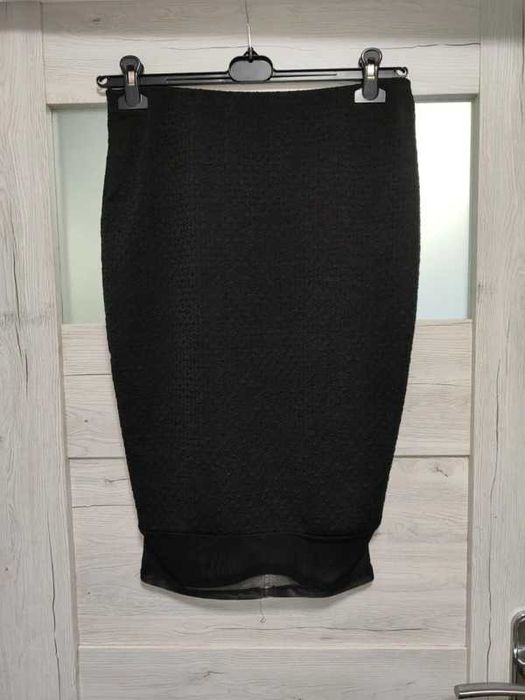 Spódniczka ołówkowa czarna L 40 River Island