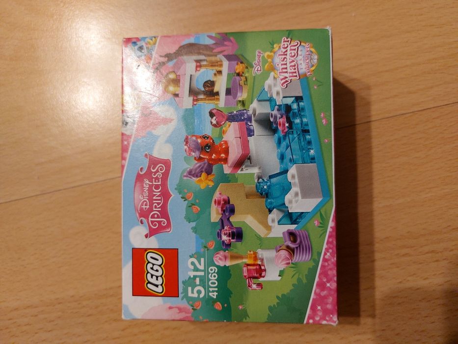 Lego Disney Princess 41069 Dzień skarbów nad basenem