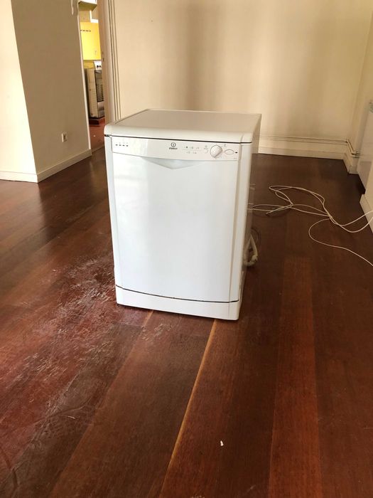 maquina lavar loiça Indiset - como nova