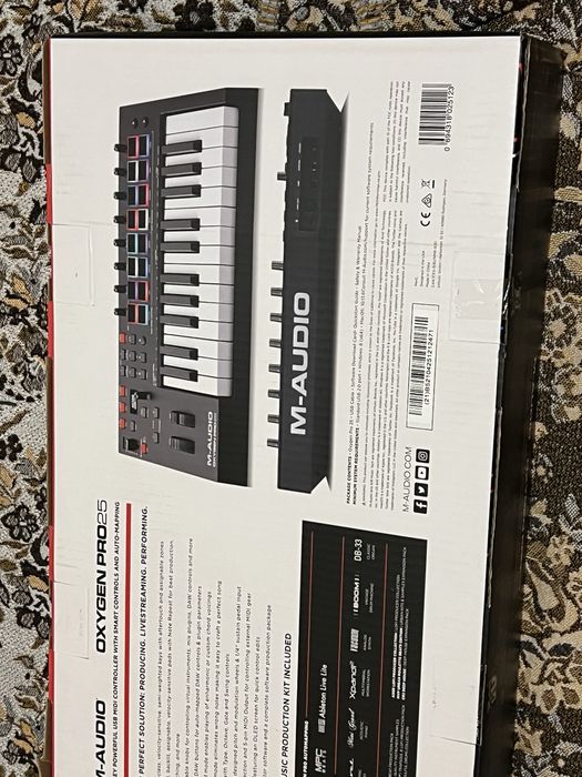 Продам миди клавиатуру oxygen pro 25