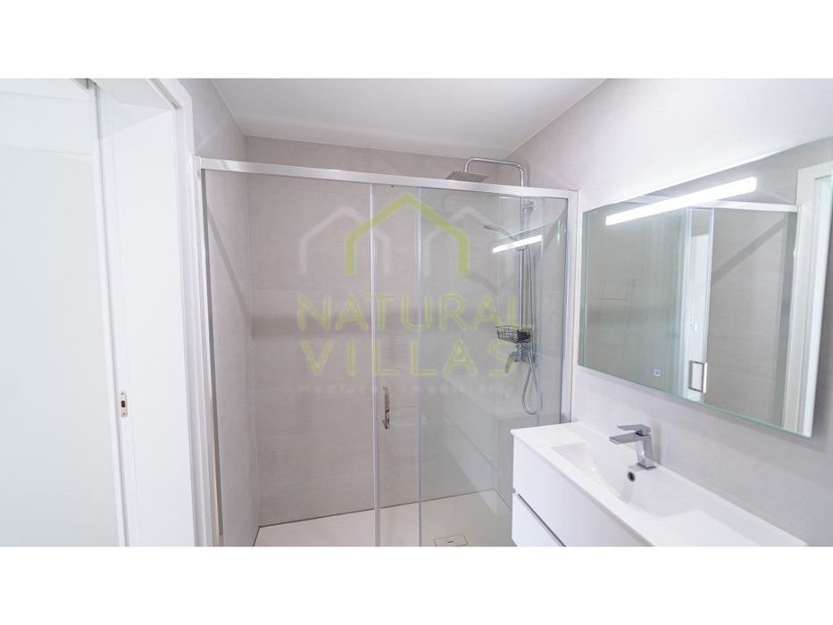 Apartamento T3 com Vista Ria Formosa, Montenegro