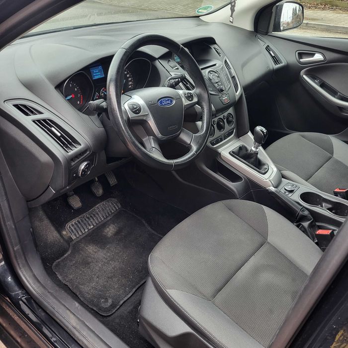 Wynajem Wypożyczalnia samochodu Ford Focus mk3 600zł/tydzień 85/doba