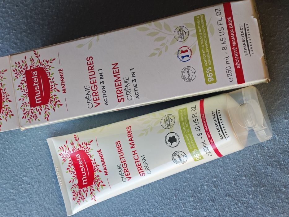 Krem na rozstępy Mustela 250ml