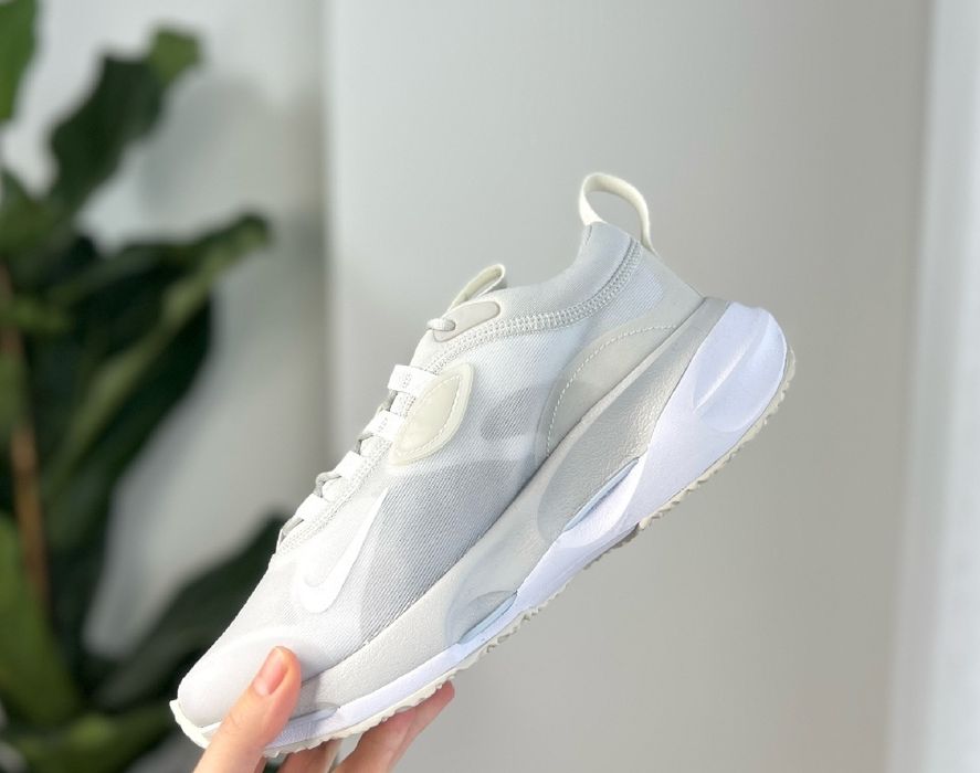 Топові кросівки Nike Spark  ( 36.5, 37.5, 38, 38.5, 39. 40, 40.5 рр.)