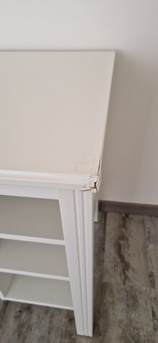 Secretária branca IKEA