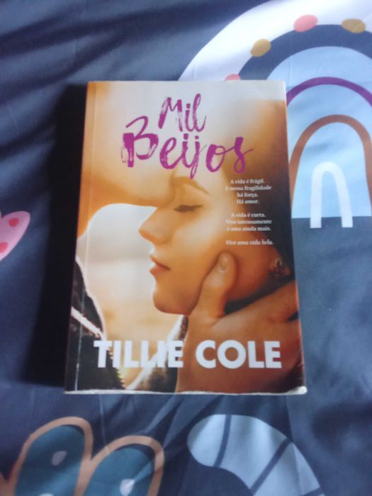 Mil beijos de Tillie Cole