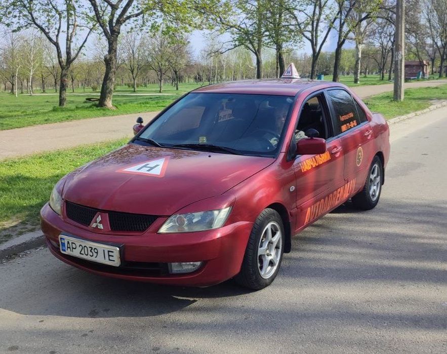 Автоинструктор Инструктор по вождению Частные Уроки вождения Курсы