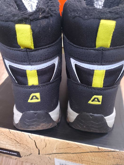 Buty zimowe Alpinepro rozmiar 31