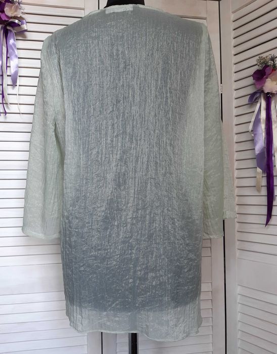 Прозрачная, лёгкая блуза мятного цвета на пуговичках zara