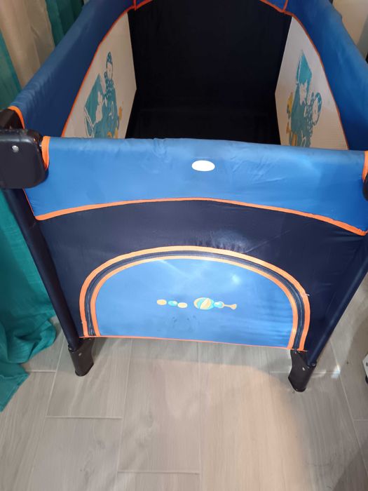 Cama de viagem com colchão