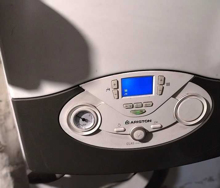 Piec Gazowy ARISTON Class evo 28