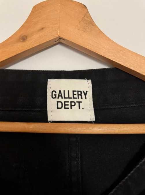 Spodnie Gallery Dept Flared – rozmiar M, unikalny styl