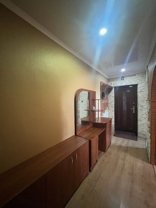 Оренда 3-х кімн.кв вул. Шкільна ,, Старе місто ,,