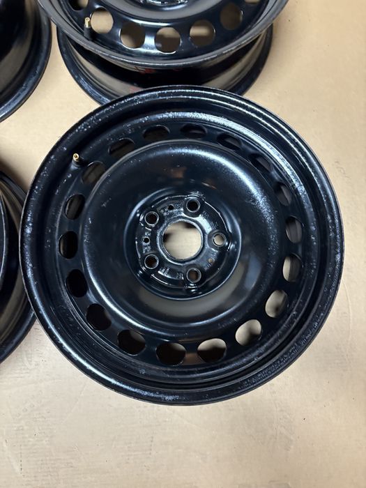 5x112 6,5Jx16 ET33 57,1 VOLKSWAGEN SEAT AUDI SKODA felgi stalowe