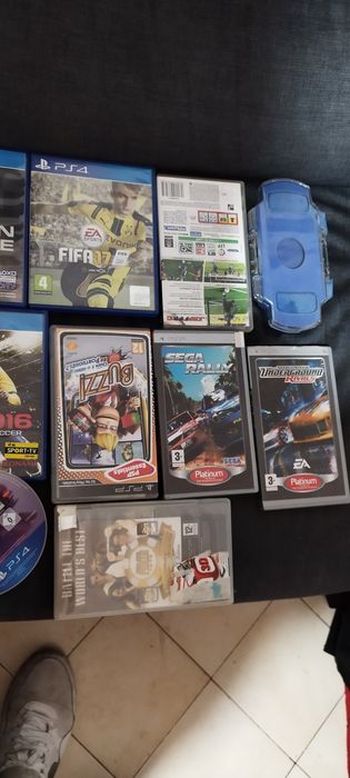 Jogos PS4  e PSP