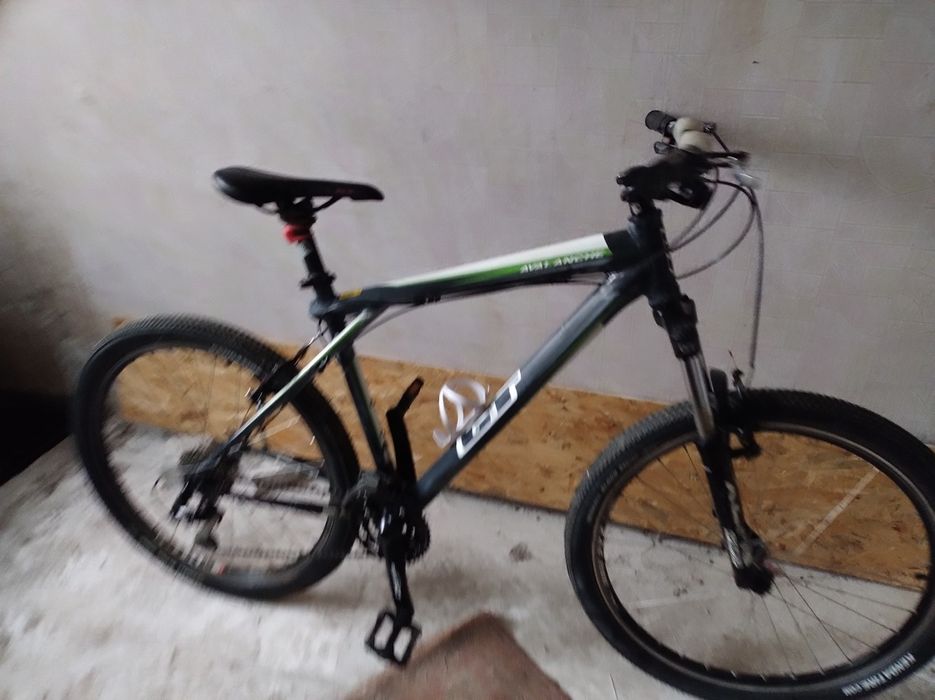 Продам велосипед gt avalanche 3.0