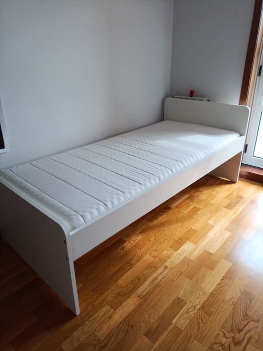 Cama+estrado+colchão 90cmx200cm